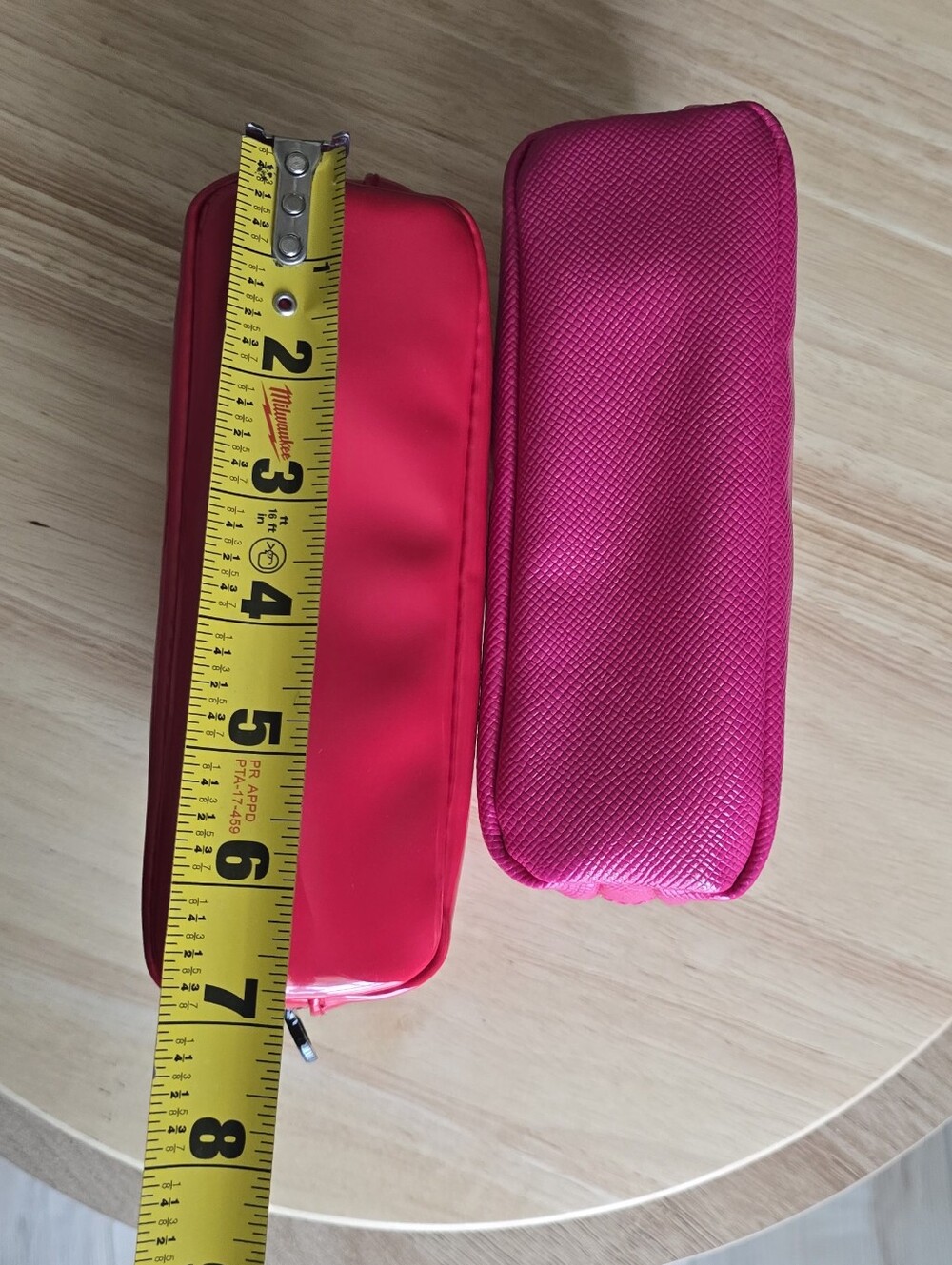 Dior Makeup Bags - Picture 7 of 14